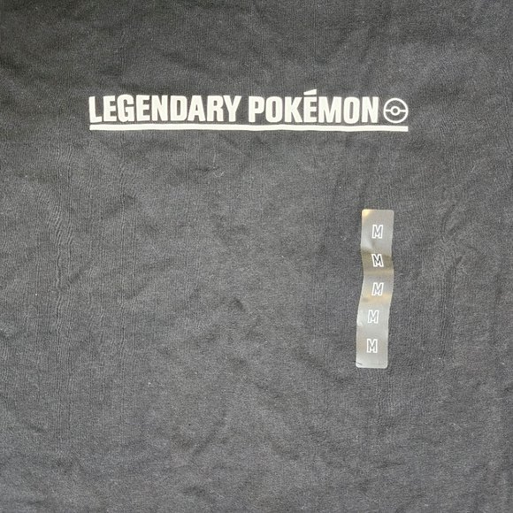Uniqlo Pokemon Meets Artist Mewtoo Meguru Yamaguchi Size Medium NWT Legendary - Picture 7 of 7